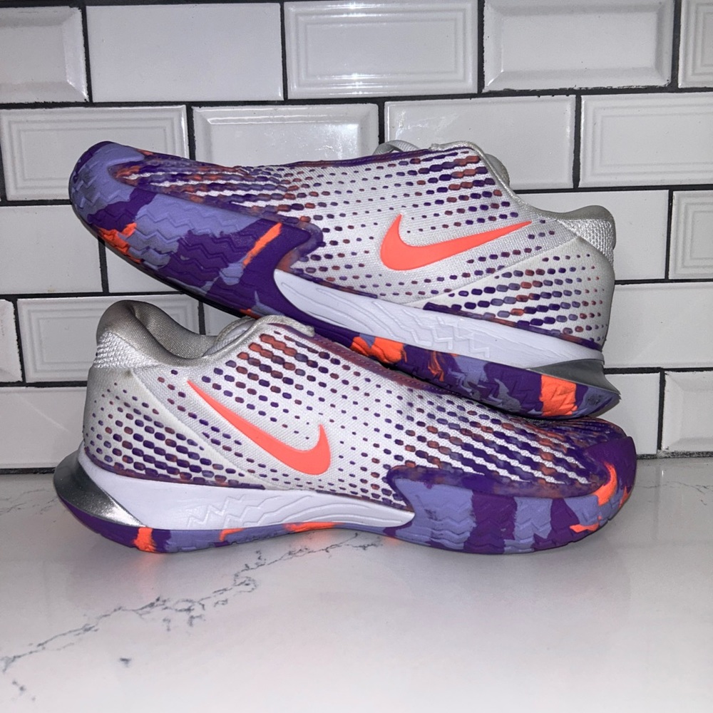 Nike Womens Air Zoom Vapor Cage 4 HC - CD0431 103 White / Wild Berry - Size: 9.5